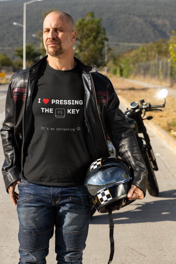 F5, it's so refreshing! - T-Shirt - Image 2